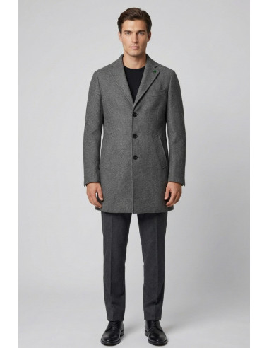Triple A cappotto con tasche oblique e dettaglio quadrifoglio ca37-2560 [3f3ae5aa]