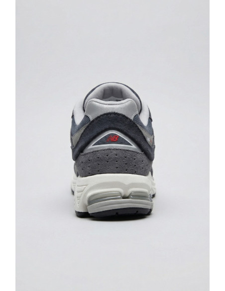 New Balance sneaker running M2002 [b555db92]
